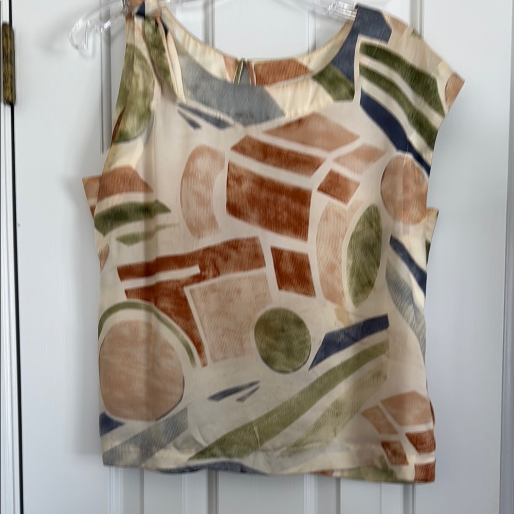 Abstract Print Sleeveless Top